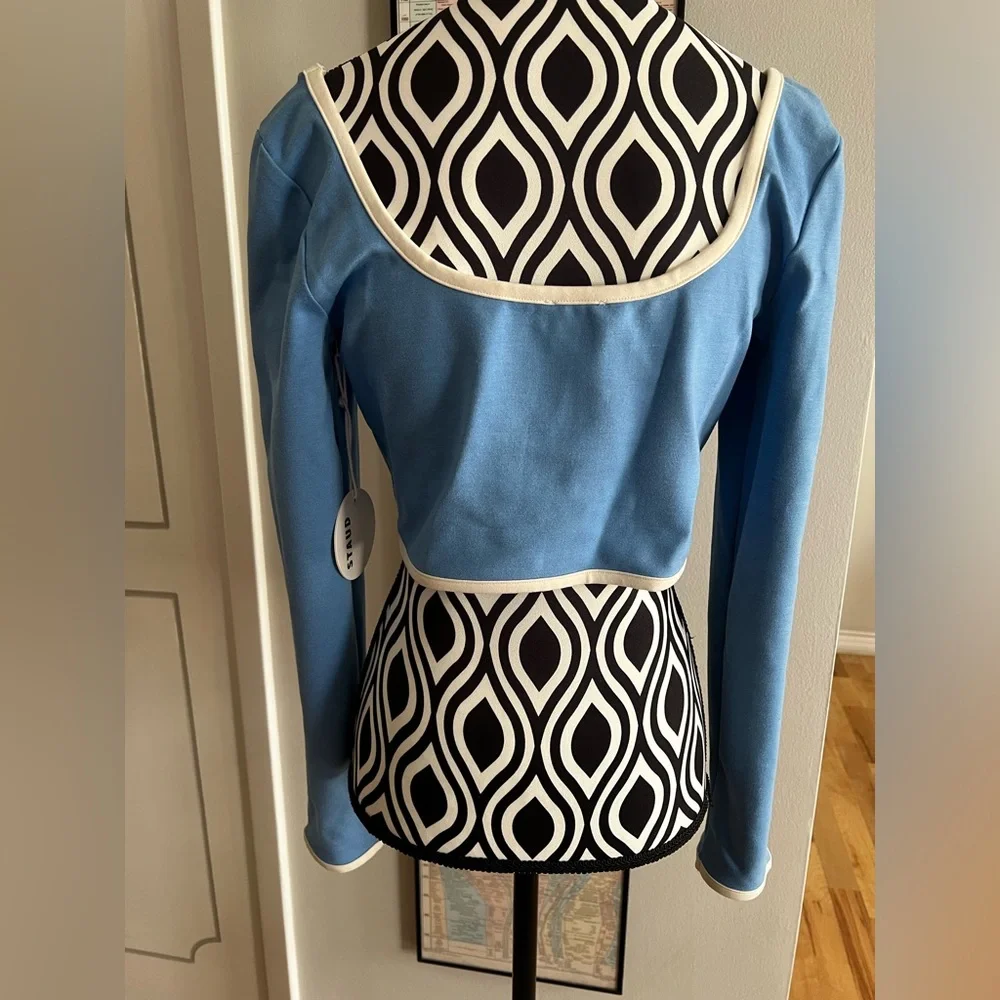 NWT STAUD Berry Long Sleeve Ponte Structured Crop Top in Sky/White - Picture 13 of 14